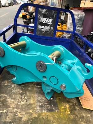 1トン 4トン 20トン 50トン エグババターバケツの固定装置のための液圧速速ヒッチカップラー