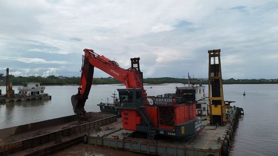 KOBELCO ヒタチ用のバケツとシリンダーの長腕掘削機