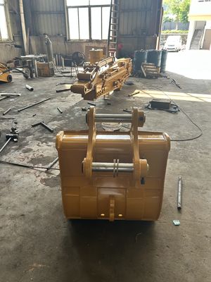 高品質の掘削機 8m スライディングブームアーム 猫用の長距離スライディングアーム キバト掘削機