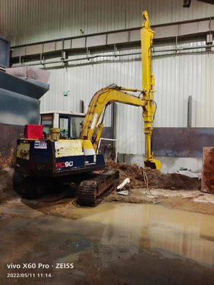 掘削機 三段式解体腕 ハンダイ R225 オーダーメイド 25T-45T 高層ビル解体プロジェクト Q355B